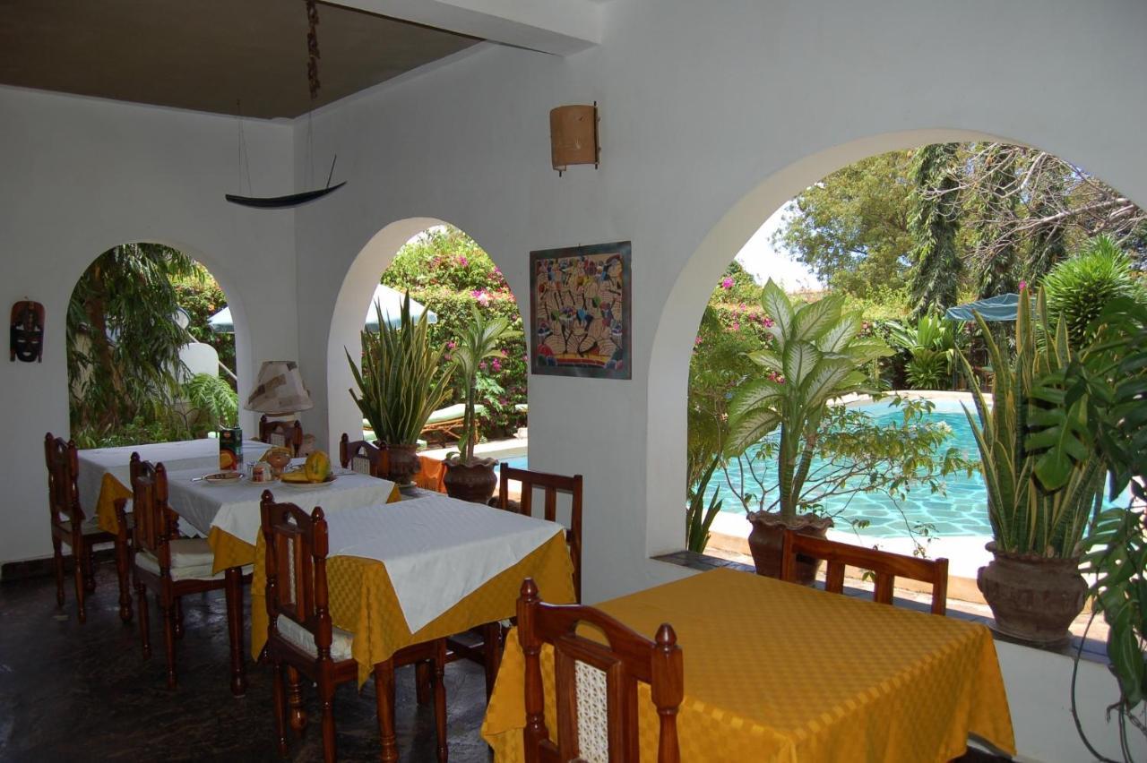 Joysvilla Family Holiday Home Malindi Buitenkant foto