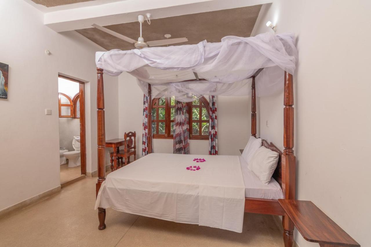 Joysvilla Family Holiday Home Malindi Buitenkant foto