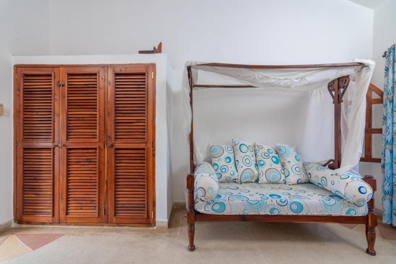 Joysvilla Family Holiday Home Malindi Buitenkant foto