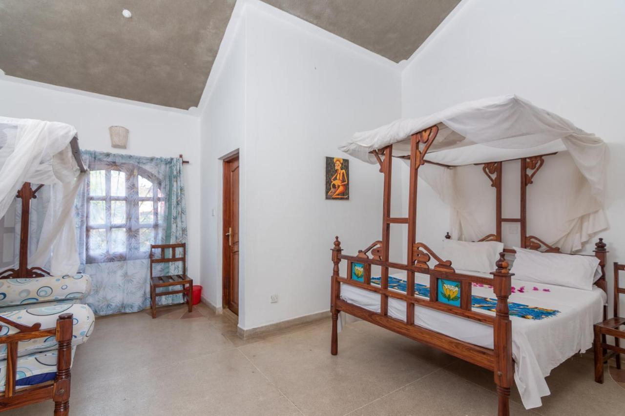Joysvilla Family Holiday Home Malindi Buitenkant foto